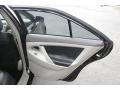 Black - Camry LE Photo No. 21