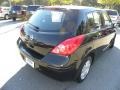 Espresso Black - Versa 1.8 S Hatchback Photo No. 13