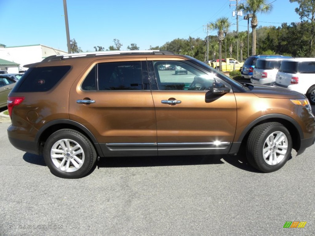 2011 Explorer XLT - Golden Bronze Metallic / Medium Light Stone photo #11