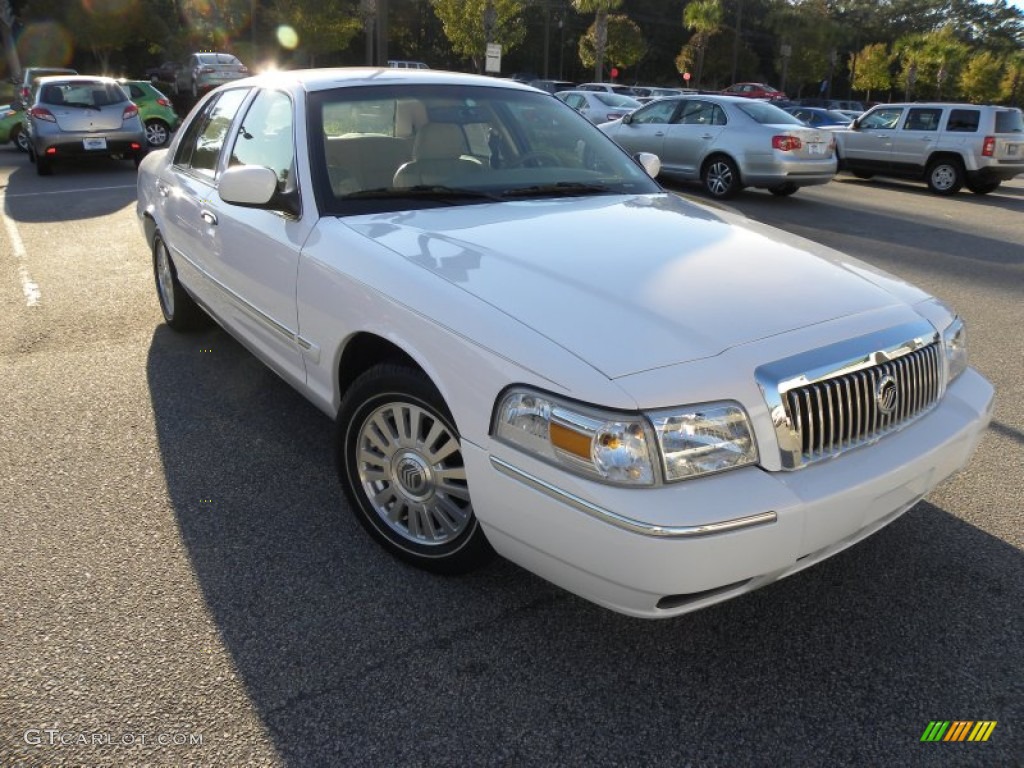 2006 Grand Marquis LS - Vibrant White / Light Camel photo #1