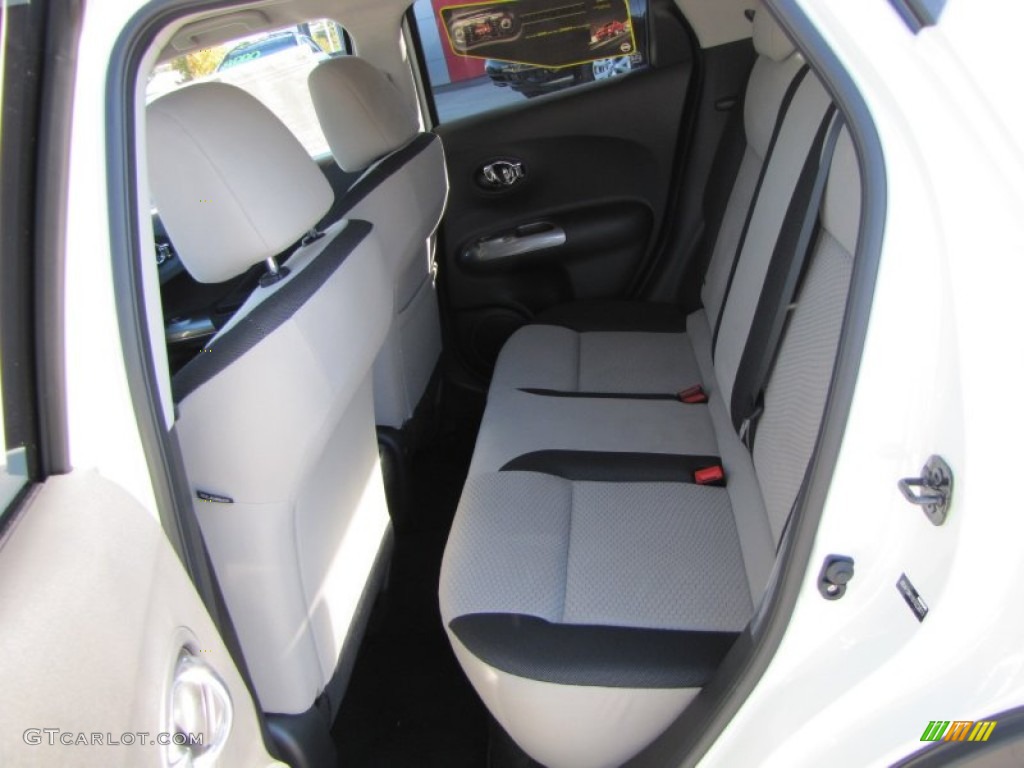Gray/Silver Trim Interior 2011 Nissan Juke SV Photo #55705259