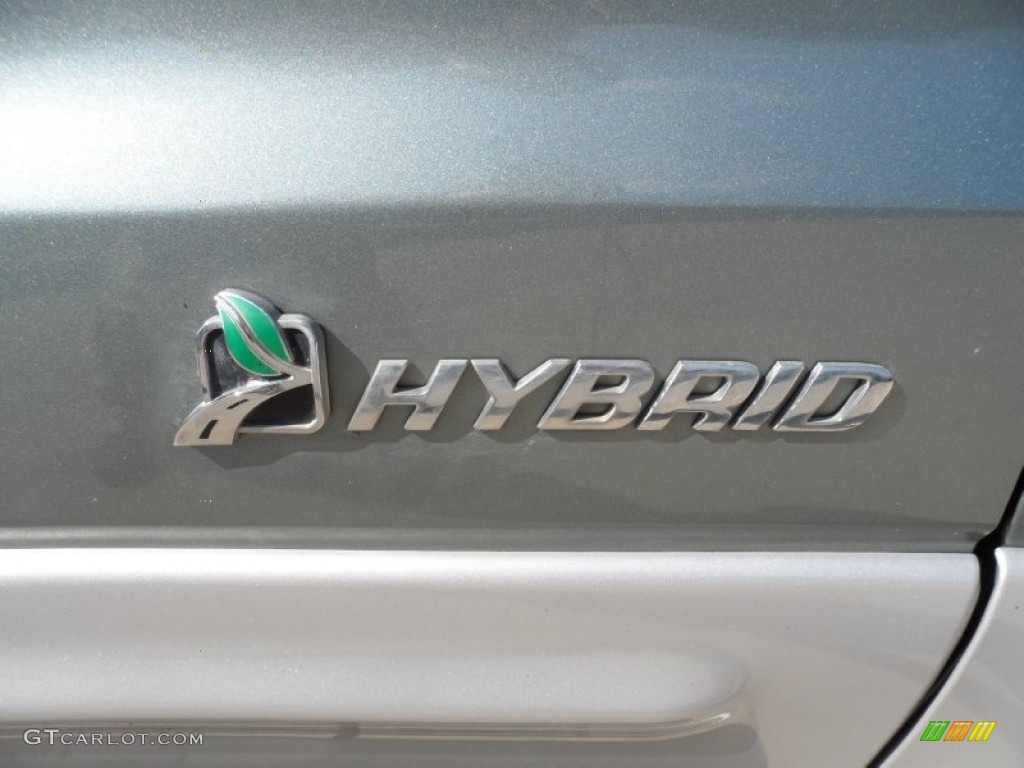 2005 Ford Escape Hybrid Marks and Logos Photo #55708160