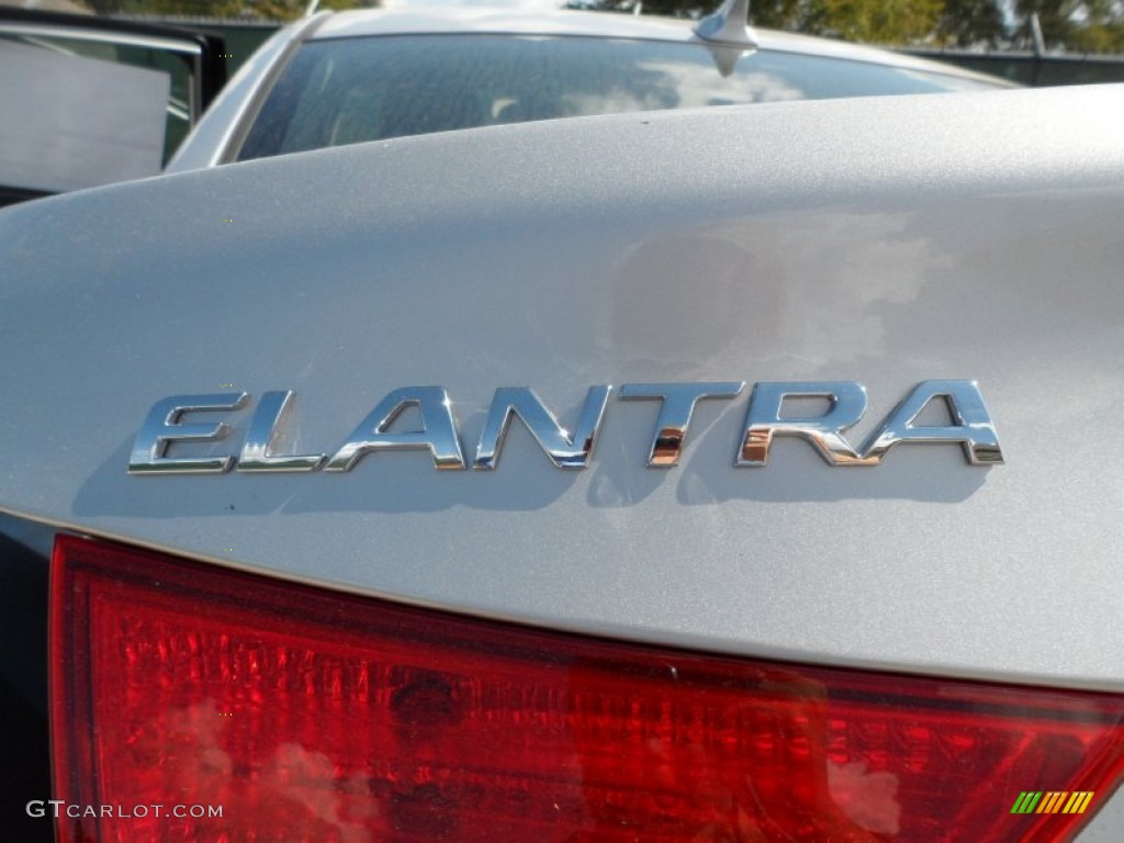2012 Hyundai Elantra Limited Marks and Logos Photo #55708388