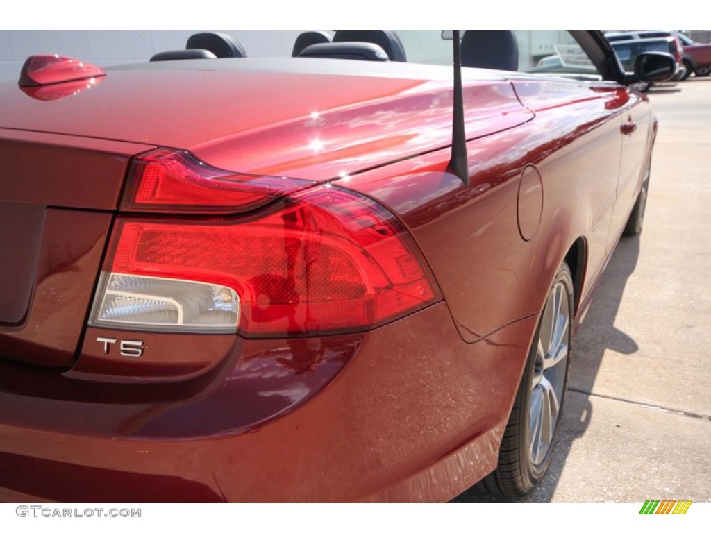 2012 C70 T5 - Flamenco Red Metallic / Off Black photo #11