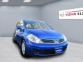 Blue Metallic - Versa 1.8 S Hatchback Photo No. 4