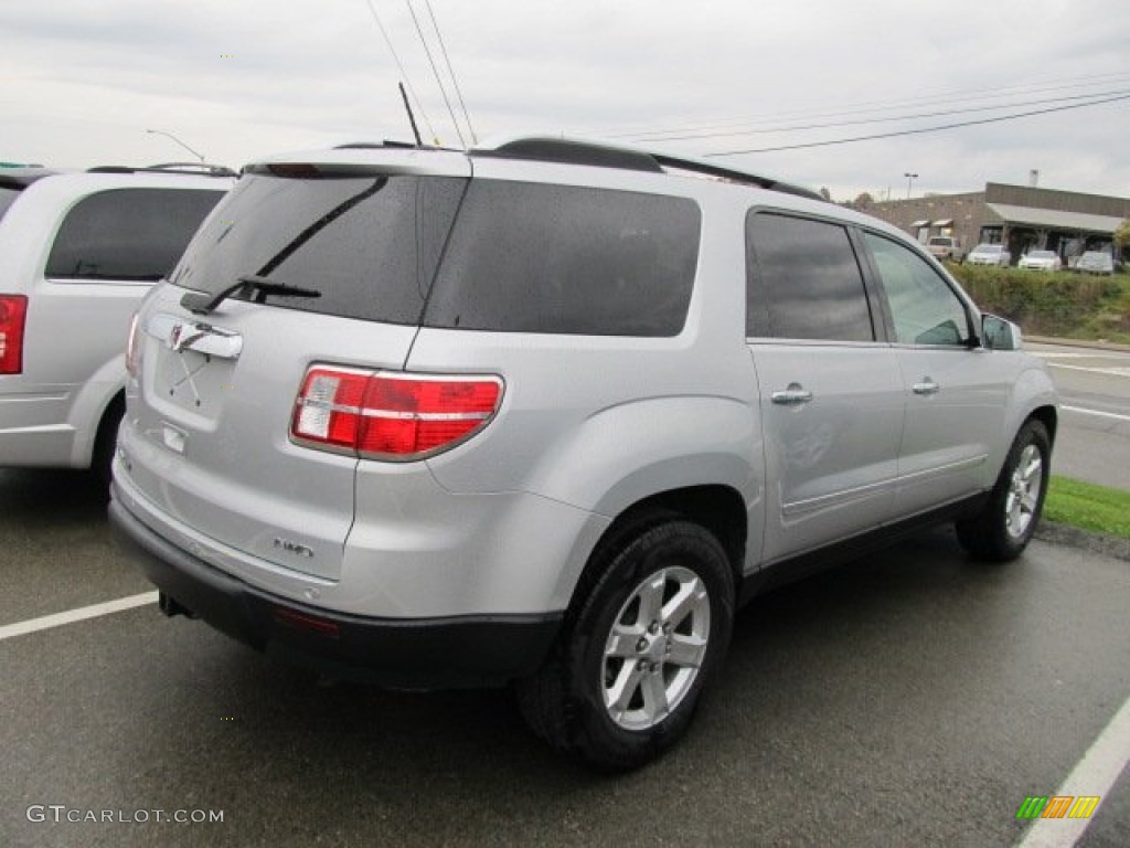 Quicksilver 2009 Saturn Outlook XR AWD Exterior Photo #55711996
