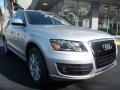 2009 Ice Silver Metallic Audi Q5 3.2 Premium quattro  photo #2
