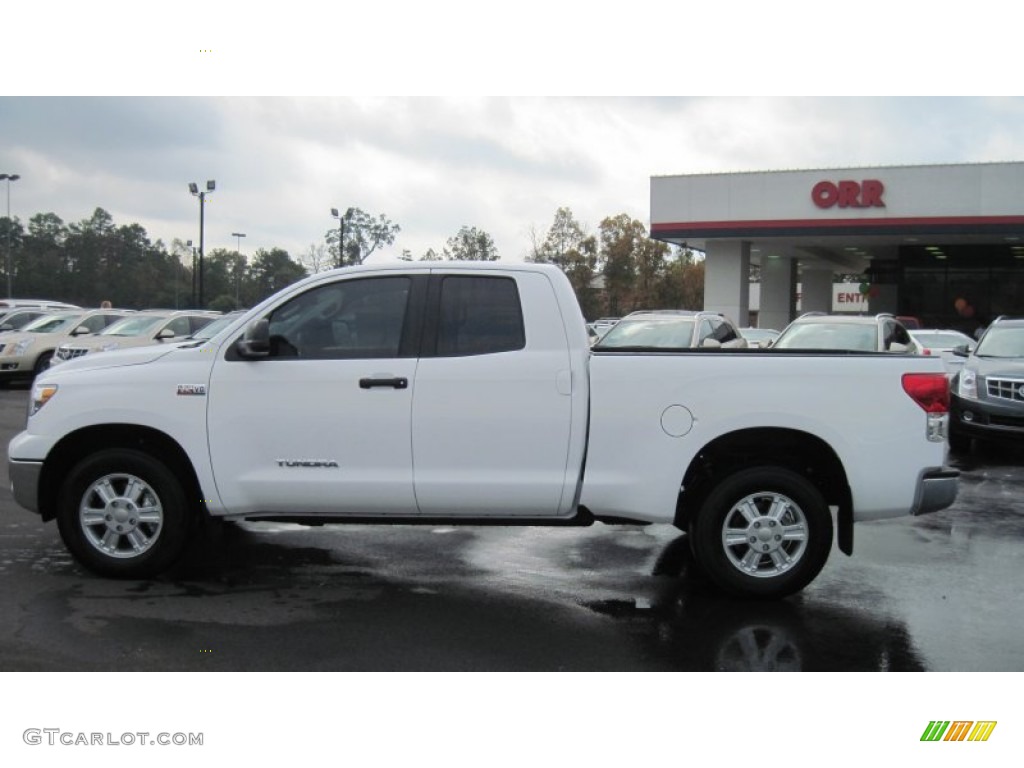 2012 Tundra Double Cab - Super White / Graphite photo #2