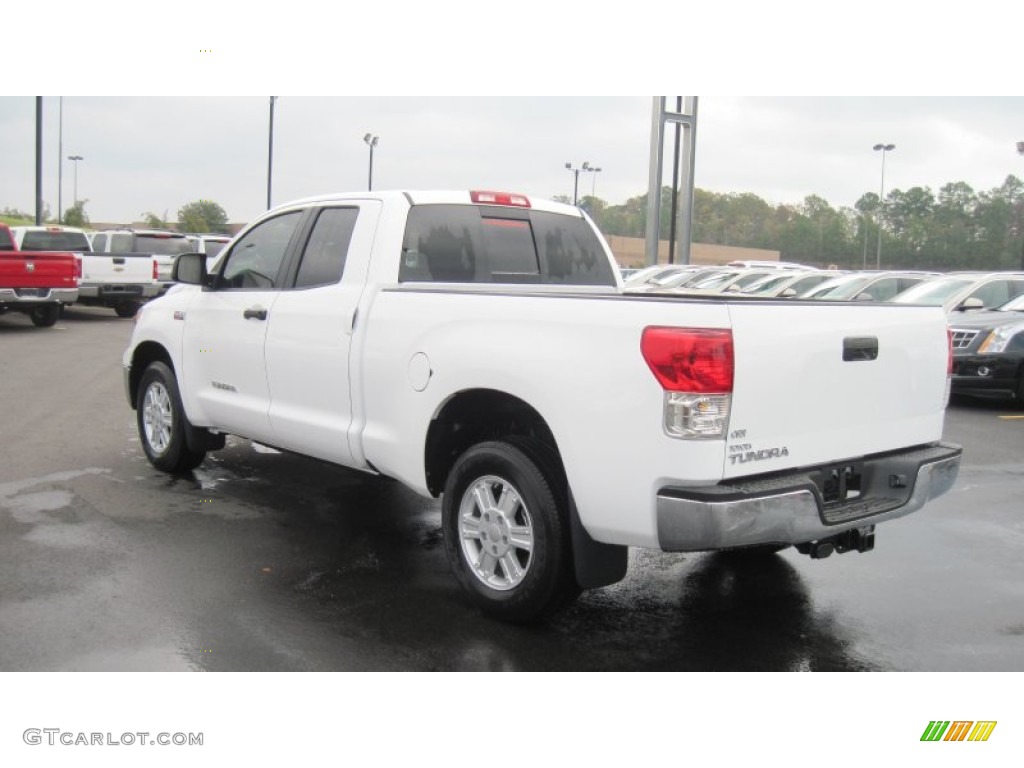 2012 Tundra Double Cab - Super White / Graphite photo #3