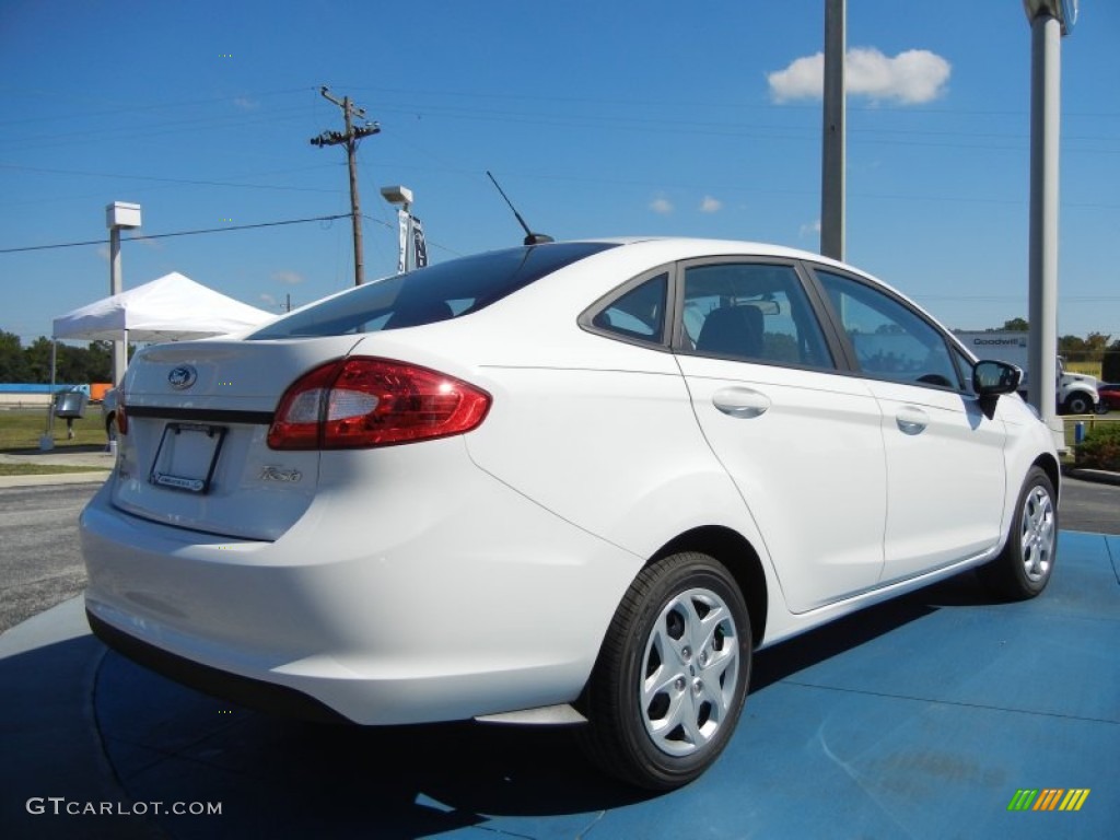 Oxford White 2012 Ford Fiesta SE Sedan Exterior Photo #55718578