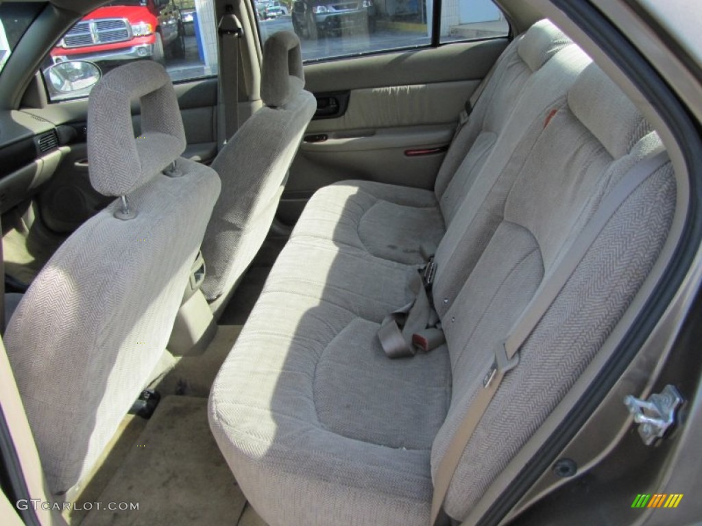 Taupe Interior 2004 Buick Regal LS Photo #55719063