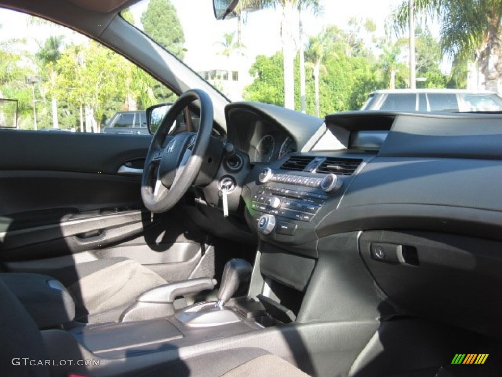 Black Interior 2010 Honda Accord LX-P Sedan Photo #55725082