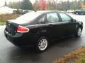 Black - Focus SE Sedan Photo No. 4