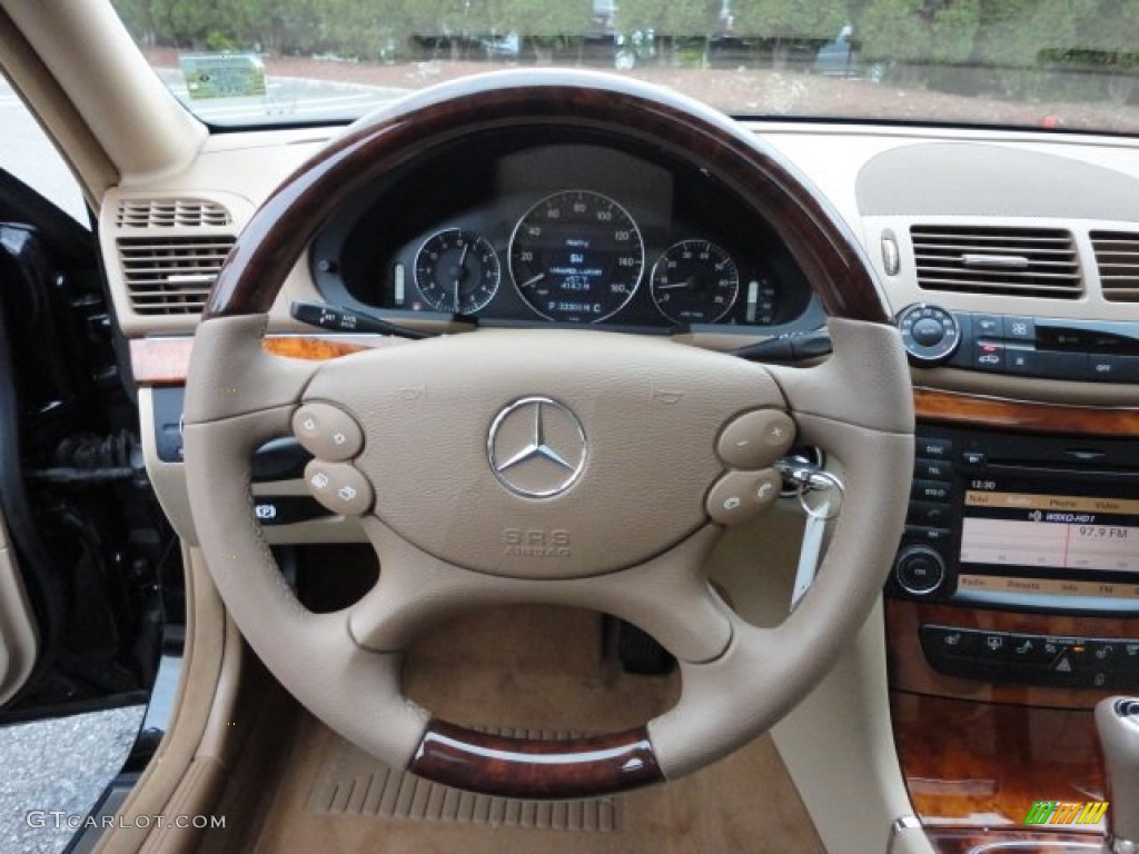 2009 E 350 4Matic Sedan - Black / Cashmere photo #17