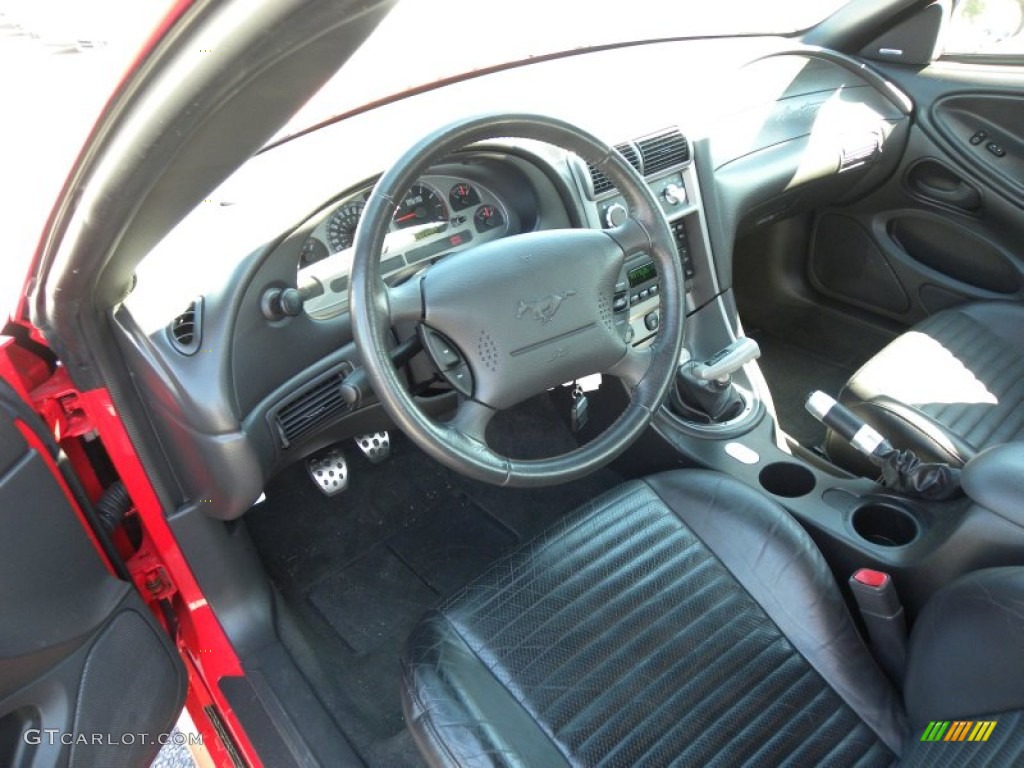 Dark Charcoal Interior 2004 Ford Mustang Mach 1 Coupe Photo