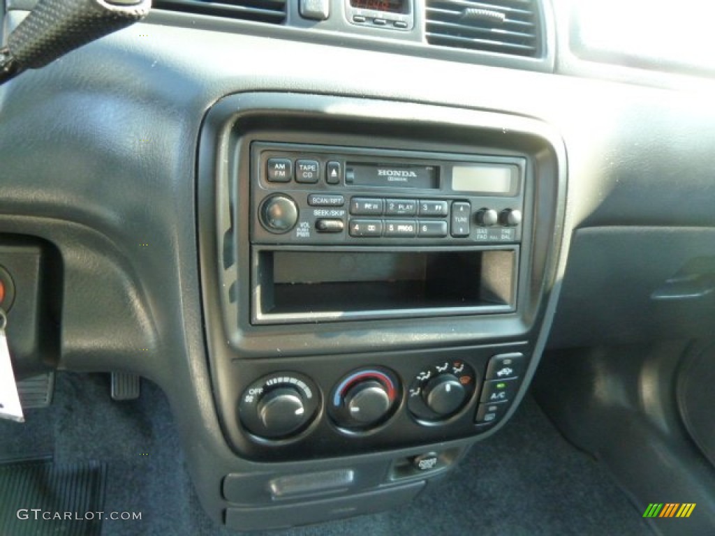 1999 CR-V LX 4WD - Sebring Silver Metallic / Charcoal photo #18