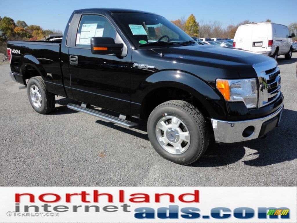 2011 F150 XLT Regular Cab 4x4 - Ebony Black / Steel Gray photo #2