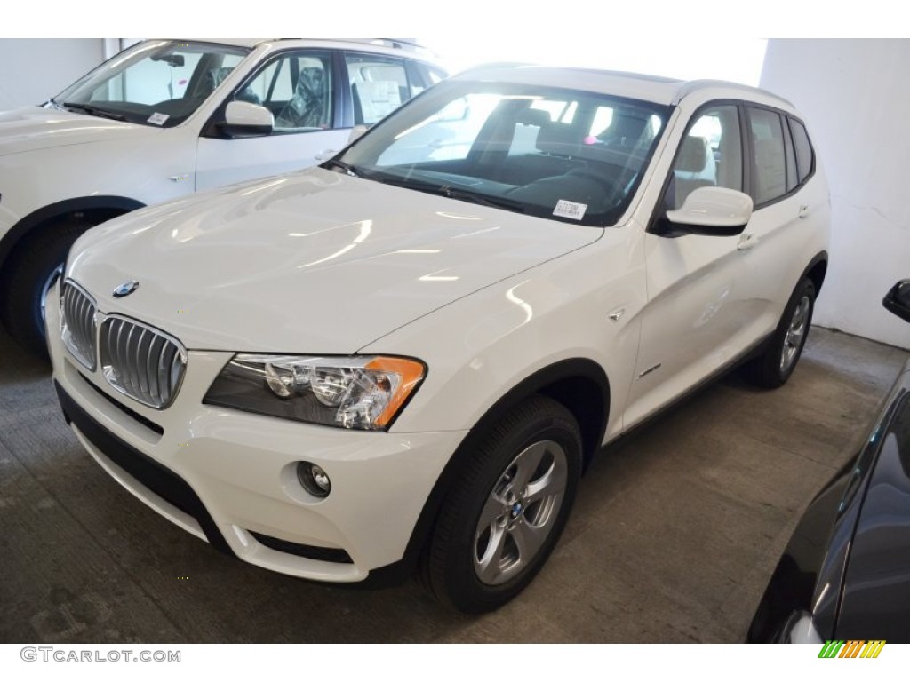 2012 X3 xDrive 28i - Alpine White / Black photo #8