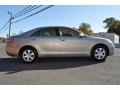 Desert Sand Mica - Camry LE Photo No. 30