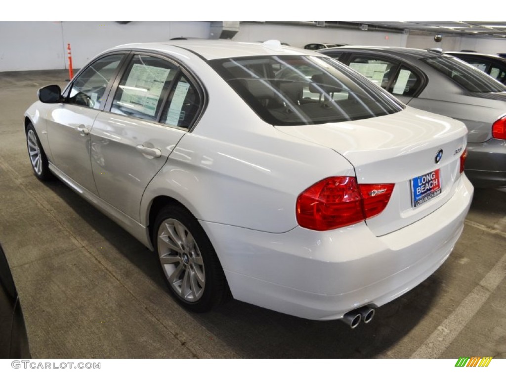 2011 3 Series 328i Sedan - Alpine White / Black Dakota Leather photo #4