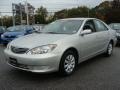 Lunar Mist Metallic - Camry LE Photo No. 3