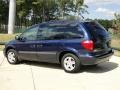Midnight Blue Pearl - Caravan SXT Photo No. 6