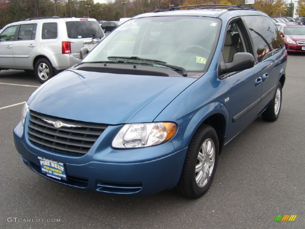 2005 Town & Country Touring - Atlantic Blue Pearl / Dark Khaki/Light Graystone photo #1