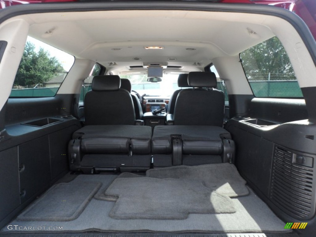 2007 Chevrolet Suburban 1500 LTZ Trunk Photo #55735125