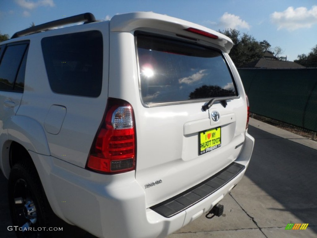 2006 4Runner Sport Edition - Natural White / Dark Charcoal photo #22