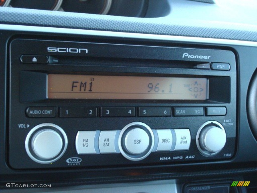 2008 Scion xB Standard xB Model Audio System Photo #55736357