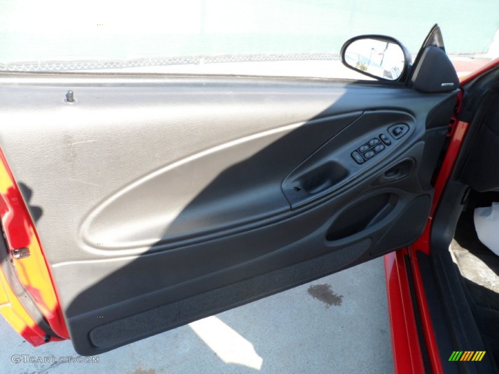 2003 Mustang V6 Convertible - Torch Red / Dark Charcoal photo #21