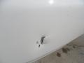 Super White - Camry LE Photo No. 19