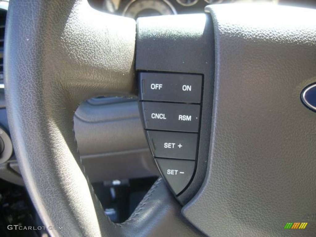 2009 Ford Taurus X Limited Controls Photo #55740495