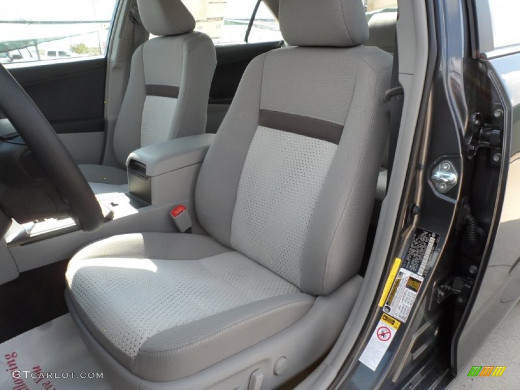 2012 Camry LE - Magnetic Gray Metallic / Ash photo #24