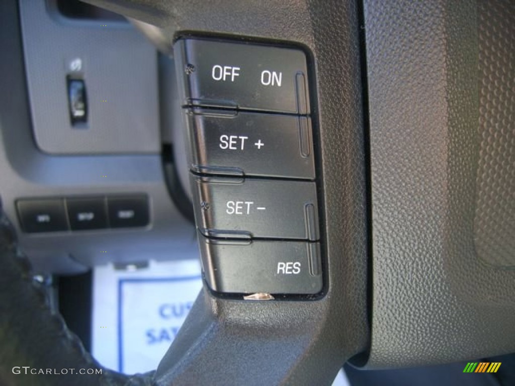 2009 Ford Escape Limited Controls Photo #55741237