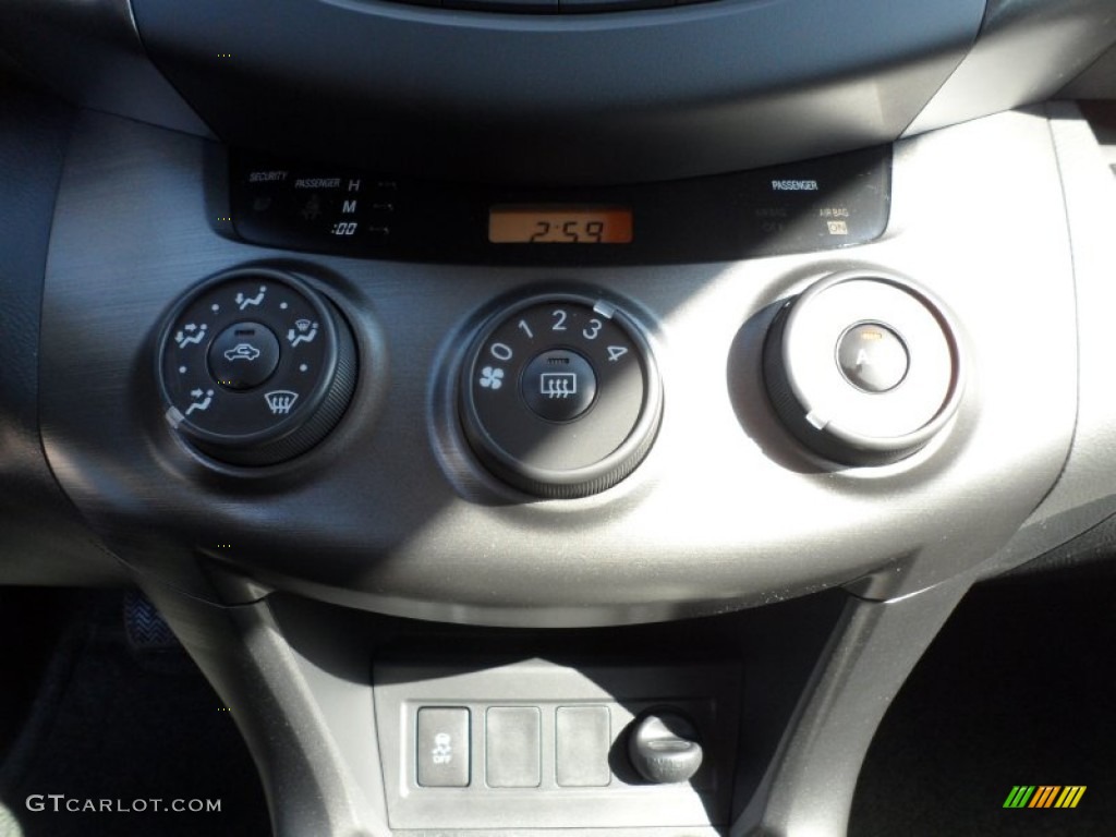 2011 Toyota RAV4 Sport Controls Photo #55741523