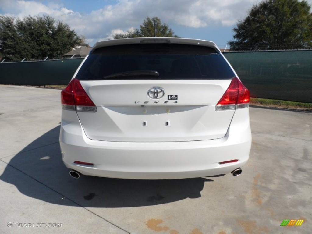 2011 Venza V6 - Blizzard Pearl White / Ivory photo #4