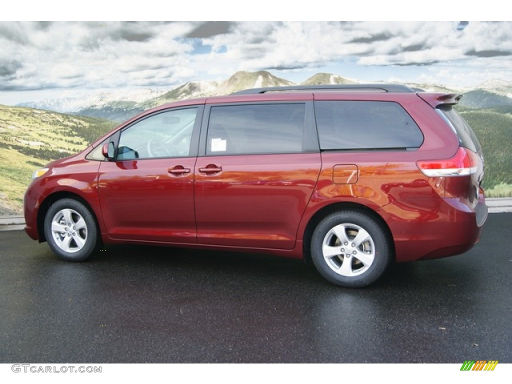 2012 Sienna LE - Salsa Red Pearl / Bisque photo #3