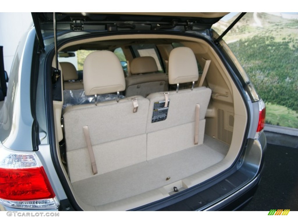 2012 Toyota Highlander Limited 4WD Trunk Photo #55743192