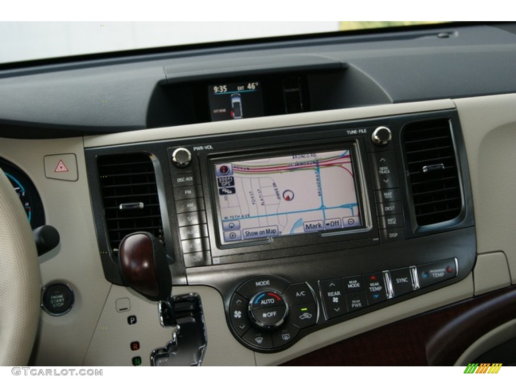 2012 Toyota Sienna XLE AWD Navigation Photo #55743548