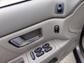Arizona Beige Metallic - Taurus SES Photo No. 13