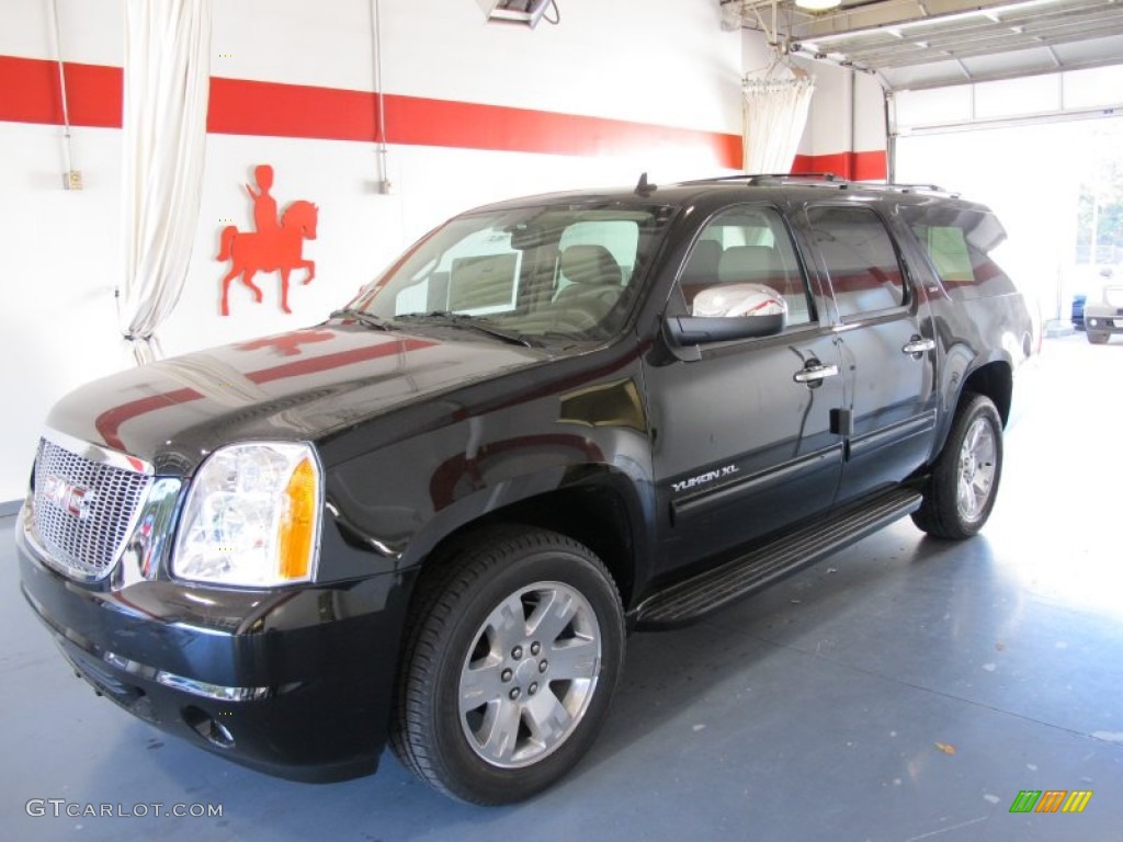 2012 Yukon XL SLT - Onyx Black / Cocoa/Light Cashmere photo #1