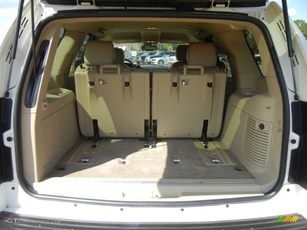 2011 Cadillac Escalade AWD Trunk Photo #55746165