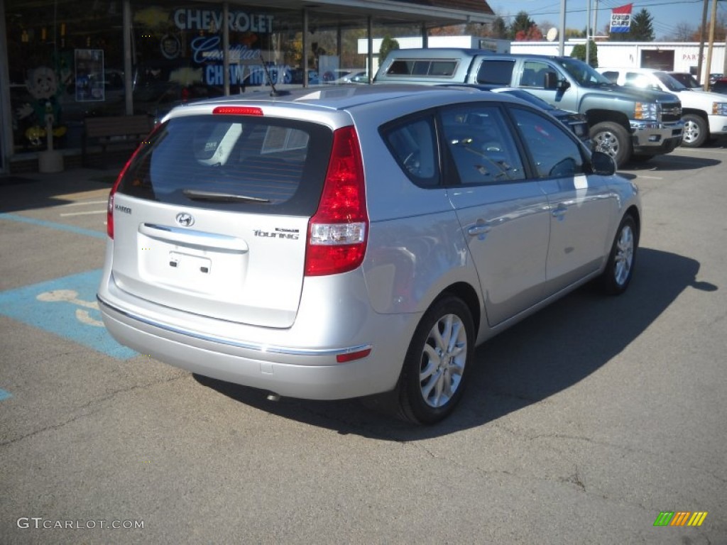2009 Elantra Touring - Quicksilver / Black photo #3