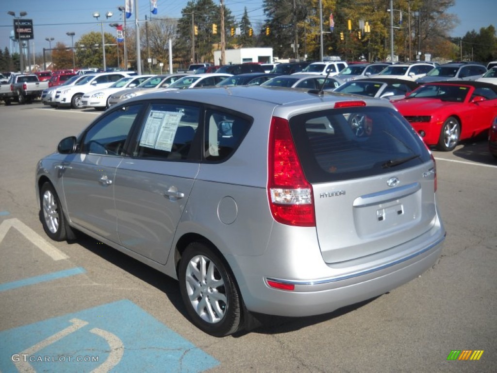 2009 Elantra Touring - Quicksilver / Black photo #5