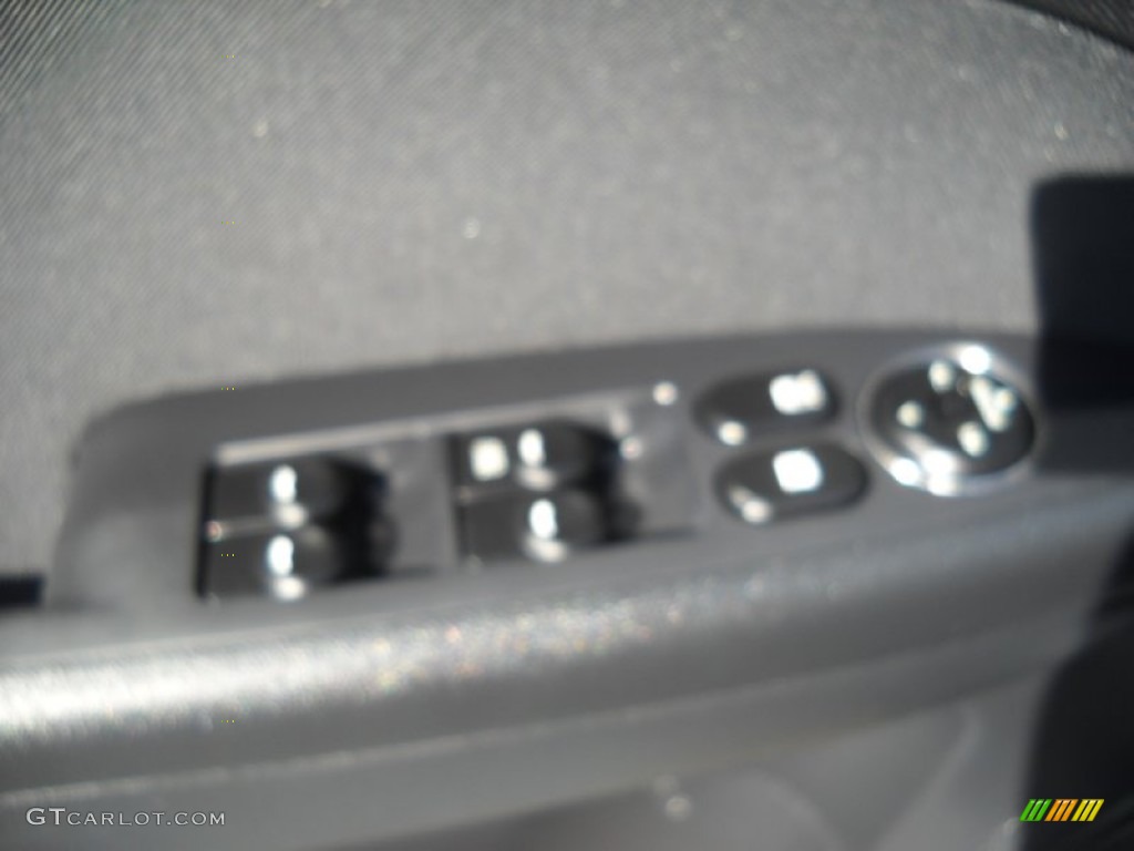 2009 Elantra Touring - Quicksilver / Black photo #16