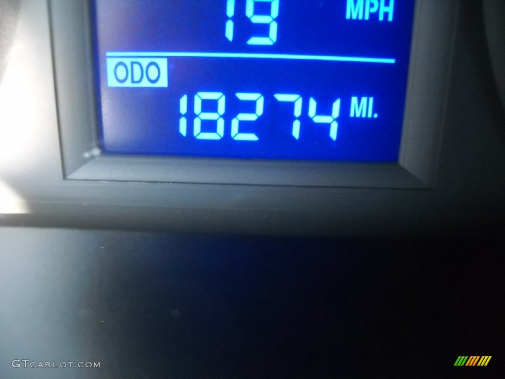 2009 Elantra Touring - Quicksilver / Black photo #20