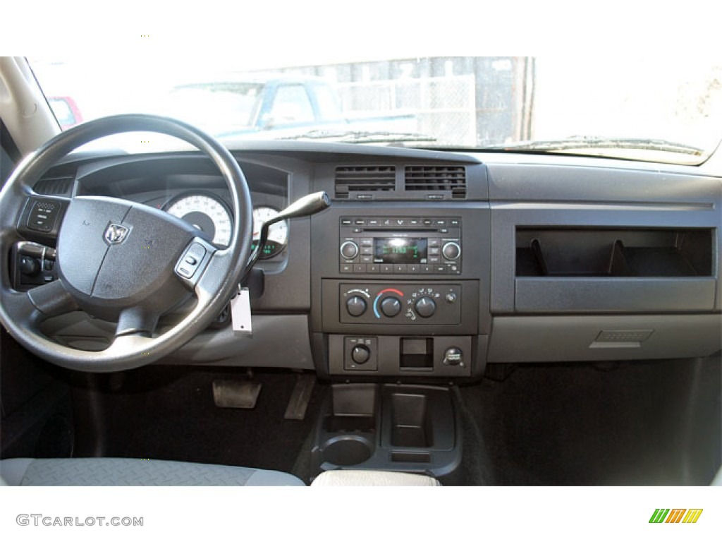 2008 Dodge Dakota SXT Crew Cab 4x4 Dark Slate Gray/Medium Slate Gray Dashboard Photo #55749180