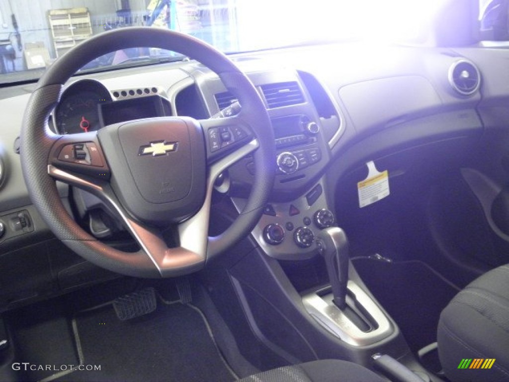 2012 Sonic LT Sedan - Black / Jet Black/Dark Titanium photo #6