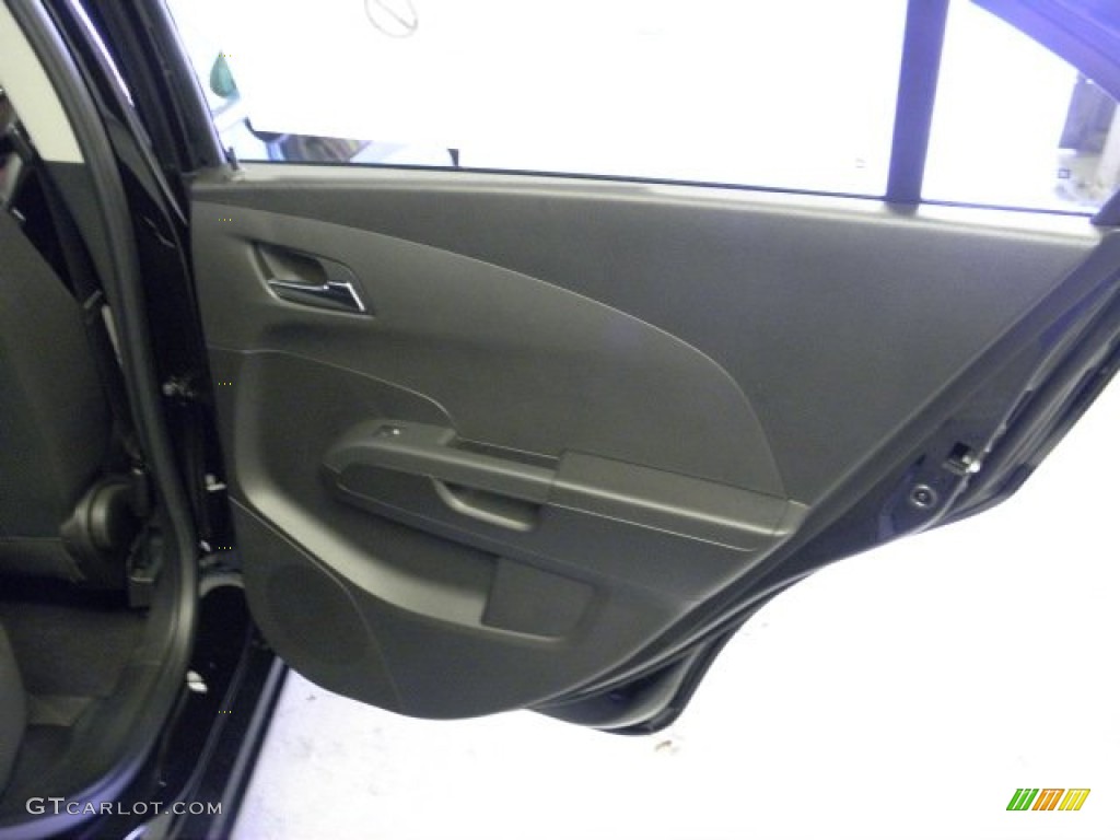 2012 Sonic LT Sedan - Black / Jet Black/Dark Titanium photo #18